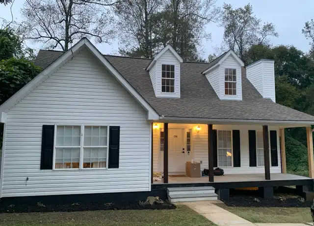 Property at 1341 E University Dr, Auburn, AL, 36830, 3 beds, 2.5 baths, [object Object]