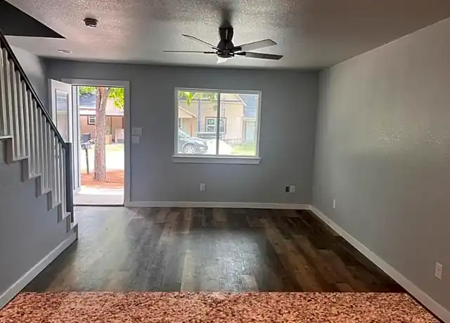Property at 105 W North St Unit 3, Itasca, TX, 76055, 2 beds, 2.5 baths, [object Object]