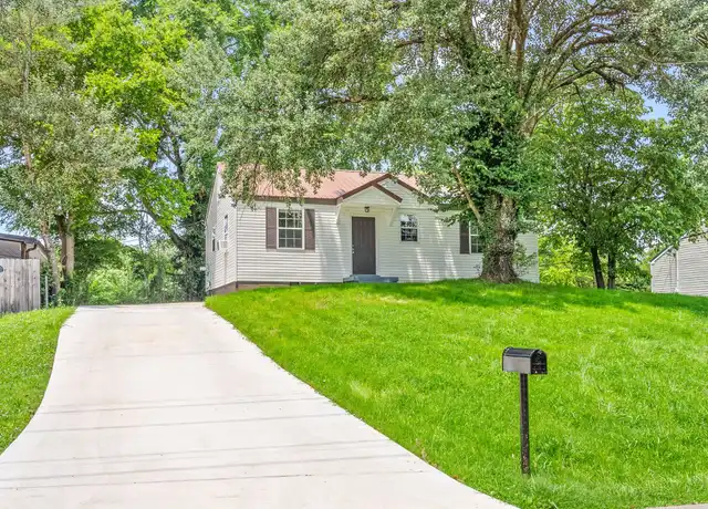 Property at 948 E Happy Hollow Dr, Clarksville, TN, 37040, 3 beds, 1 bath, [object Object]