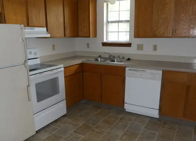 Property at 3608 Westridge Dr Unit B, Lawrence, KS, 66049, 2 beds, 1 bath, [object Object]