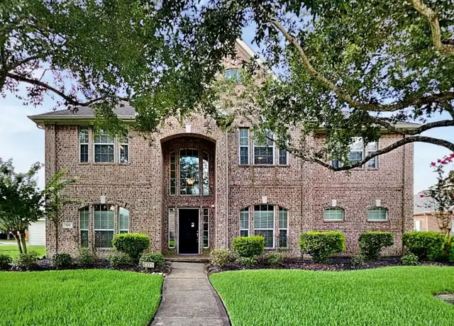 Property at 501 Falcon Lake Dr, Friendswood, TX, 77546, 4 beds, 3.5 baths, [object Object]