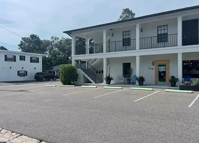 Property at 400 Indian Rocks Rd N Unit E, Belleair Bluffs, FL, 33770, 2 beds, 1 bath, [object Object]