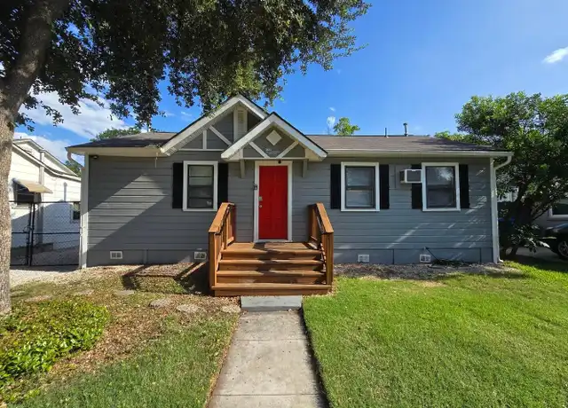 Property at 1614 W Hollywood Ave, San Antonio, TX, 78201, 3 beds, 1 bath, [object Object]
