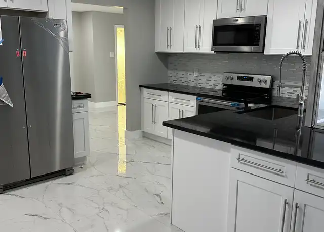 Property at 6574 NW 3rd St, Margate, FL, 33063, 3 beds, 2 baths, [object Object]