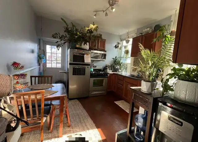 Property at 521 Suismon St Unit 2, Pittsburgh, PA, 15212, 1 bed, 1 bath, [object Object]