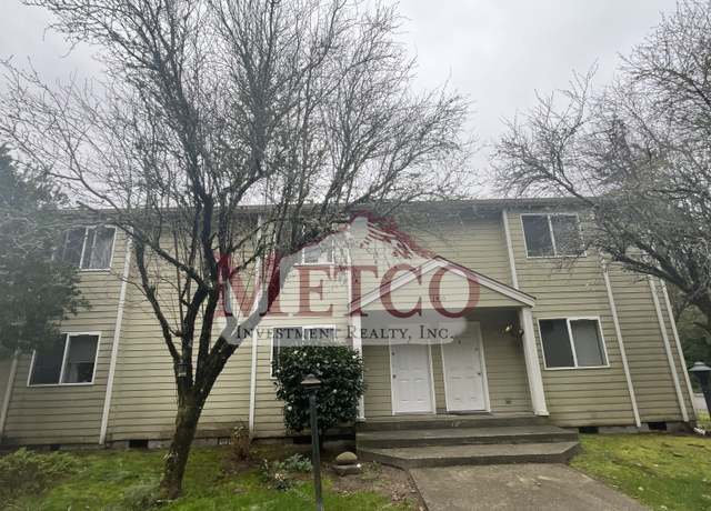 Photo of 1410 12th St Apt B, Florence, OR 97439