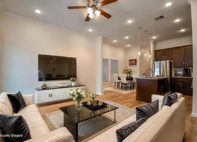 Property at 3708 Easy St Unit A, Houston, TX, 77026, 3 beds, 2.5 baths, [object Object]