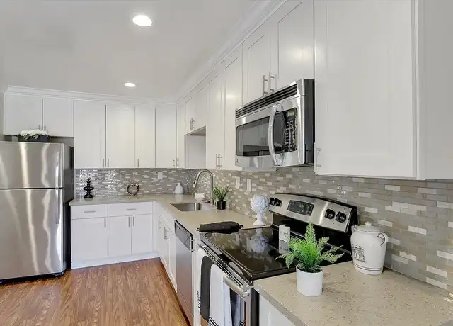 Property at Casa Alberta - 1575 Tenaka Pl, Sunnyvale, CA, 94087, 1 bed, 1 bath, [object Object]