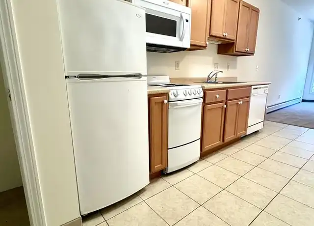 Property at 388 Shelburne Rd Unit 206, Burlington, VT, 05401, 0 beds, 1 bath, [object Object]