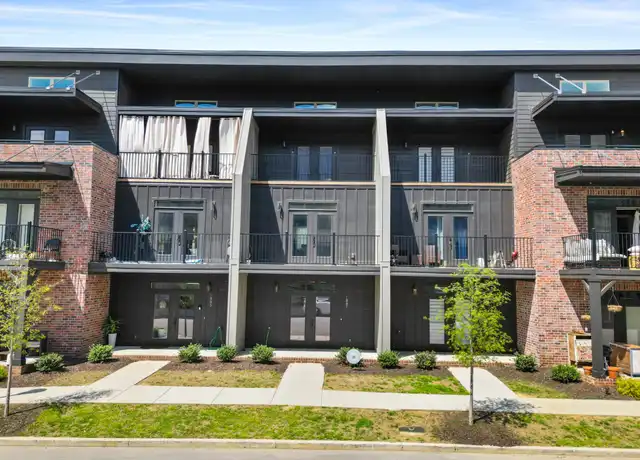 Property at 1881 S Watkins St, Chattanooga, TN, 37404, 2 beds, 2 baths, [object Object]