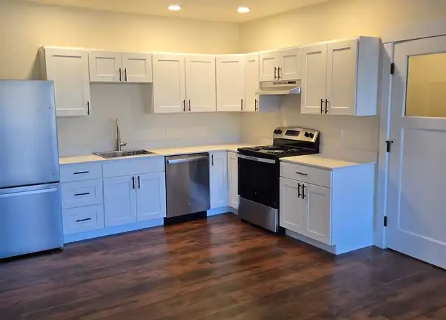 Property at 101 SW 2nd St Unit 105, Chehalis, WA, 98532, 2 beds, 1 bath, [object Object]