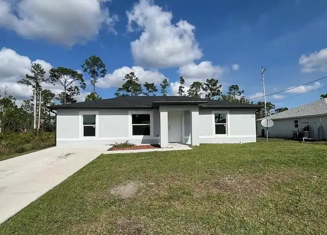 Property at 1135 Chiefland St E, Lehigh Acres, FL, 33974, 3 beds, 2 baths, [object Object]