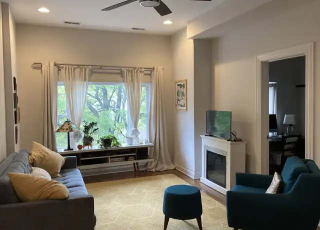 Property at 1111 N Winchester Ave Unit 3F, Chicago, IL, 60622, 1 bed, 1 bath, [object Object]