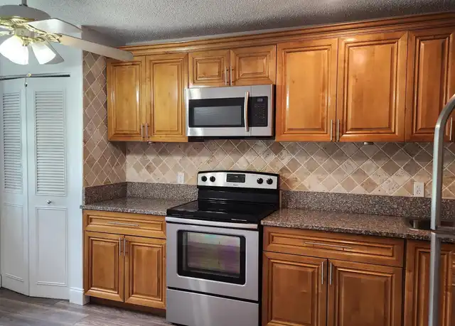 Property at 164 Meadows Dr, Boynton Beach, FL, 33436, 3 beds, 2 baths, [object Object]