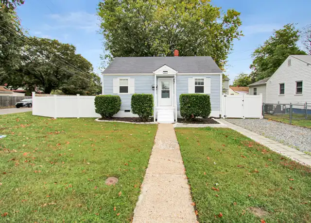 Property at 414 Wakefield Ave, Hampton, VA, 23661, 2 beds, 1 bath, [object Object]