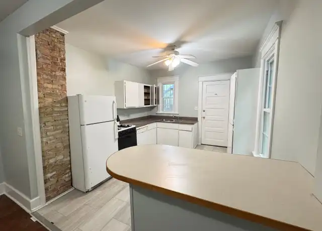 Property at 162 Grand Ave NE #1, Grand Rapids, MI, 49503, 2 beds, 1 bath, [object Object]