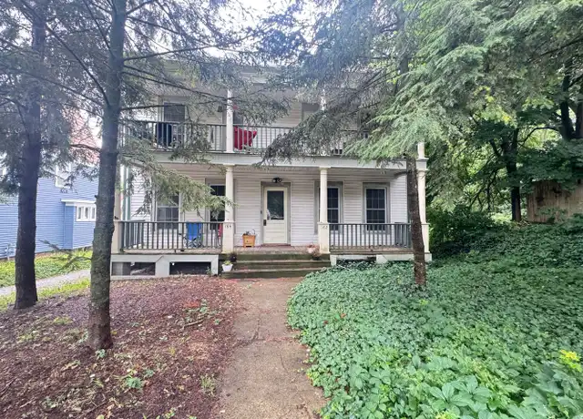 Property at 162 Grand Ave NE #1, Grand Rapids, MI, 49503, 2 beds, 1 bath, [object Object]