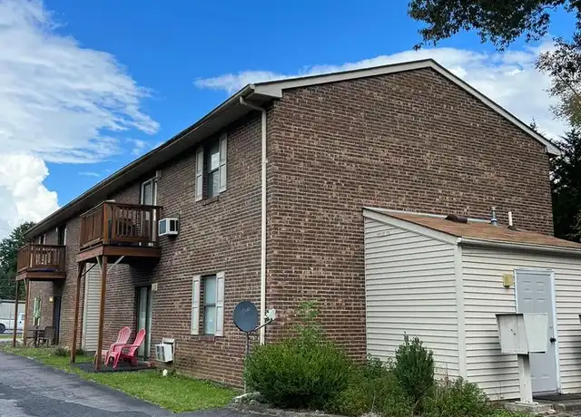 Property at 499 N Hawkins St Unit 7, Rogersville, TN, 37857, 1 bed, 1 bath, [object Object]