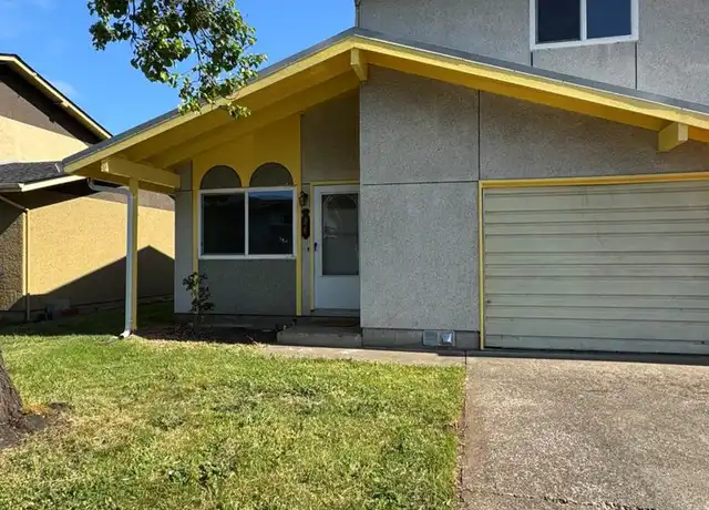 Property at 24 V St, Springfield, OR, 97477, 2 beds, 1.5 baths, [object Object]