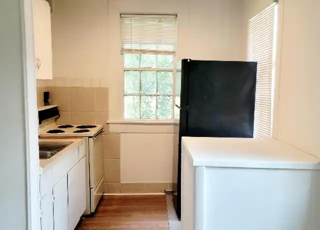 Property at 1133 Ada Ave, Columbus, GA, 31906, 1 bed, 1 bath, [object Object]