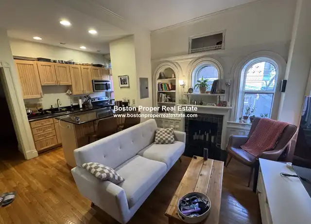 Property at 195 Commonwealth Ave Unit 1K, Boston, MA, 02116, 1 bed, 1 bath, [object Object]