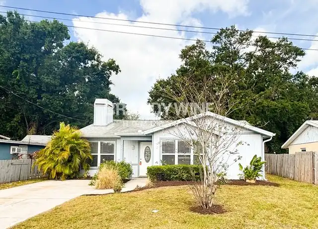 Property at 1016 36th St W, Bradenton, FL, 34205, 3 beds, 2 baths, [object Object]