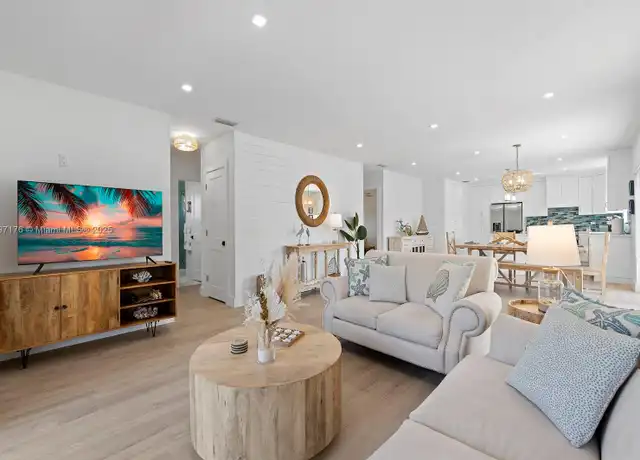 Property at 22 Atlantic Blvd Unit B, Key Largo, FL, 33037, 3 beds, 2 baths, [object Object]