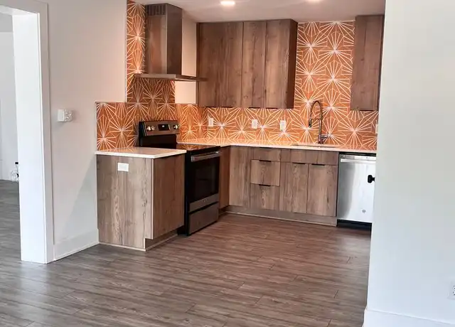 Property at 1500 Main St Unit 1500-302, Lynchburg, VA, 24504, 1 bed, 1 bath, [object Object]