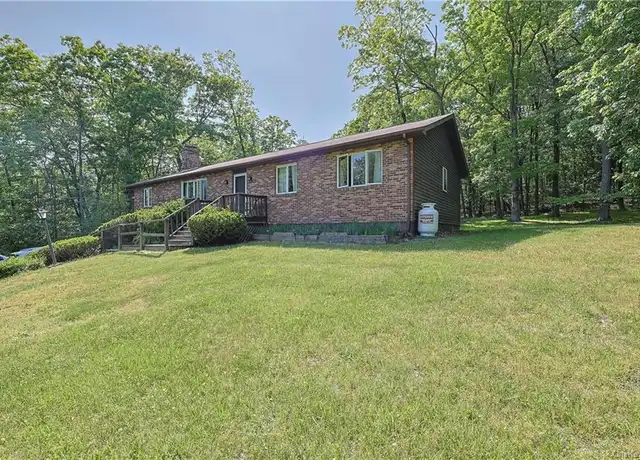 Property at 142 Shawanga Lodge Rd, Bloomingburg, NY, 12721, 3 beds, 2 baths, [object Object]