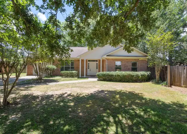 Property at 7 Troyer Ct, Fairhope, AL, 36532, 2 beds, 2 baths, [object Object]