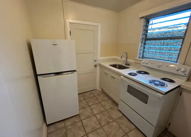 Property at 2304 Fern St Unit B, Honolulu, HI, 96826, 1 bed, 1 bath, [object Object]
