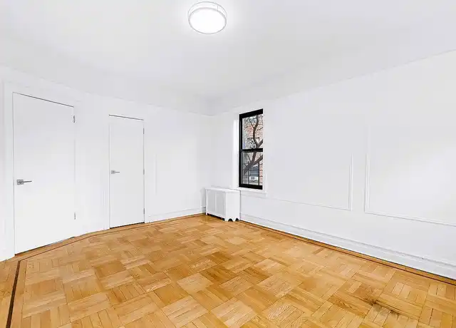 Property at 8344 Lefferts Blvd, Kew Gardens, NY, 11415, 1 bed, 1 bath, [object Object]
