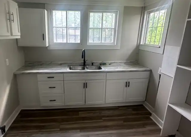 Property at 1700 8th Ave N, Bessemer, AL, 35020, 4 beds, 2 baths, [object Object]