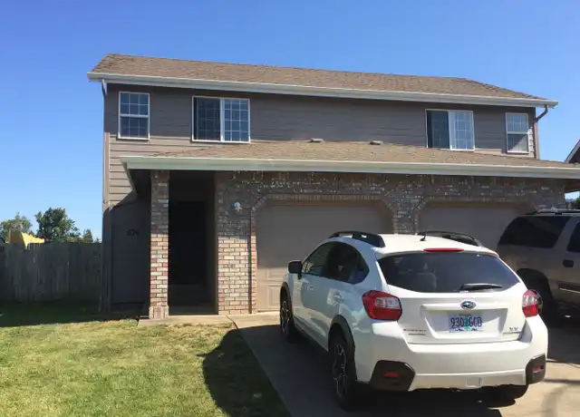 Property at 674 N Cloverleaf Loop Unit 676, Springfield, OR, 97477, 3 beds, 1.5 baths, [object Object]