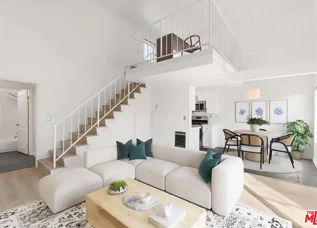 Property at 1125 Pico Blvd #209, Santa Monica, CA, 90405, 1 bed, 1 bath, [object Object]