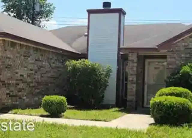 Property at 2402 Cross Timber Dr, Killeen, TX, 76543, 3 beds, 2 baths, [object Object]