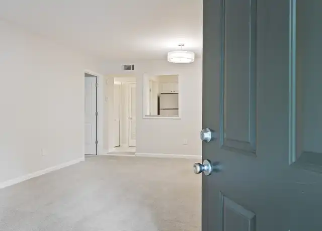 Property at 2902 Poston Ave Unit AVE6, Nashville, TN, 37203, 1 bed, 1 bath, [object Object]