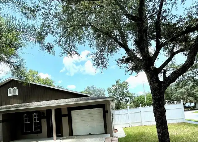 Property at 8514 N Hyaleah Rd, Tampa, FL, 33617, 3 beds, 2 baths, [object Object]