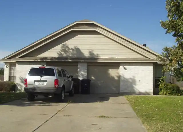 Property at 201 Axis Deer Trl Unit A, Hutto, TX, 78634, 2 beds, 2 baths, [object Object]