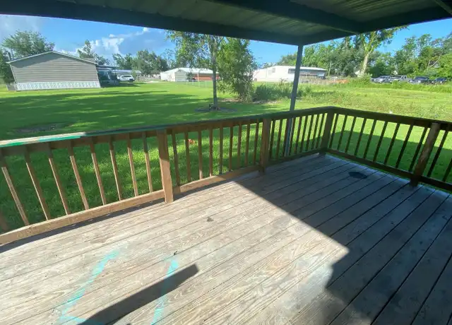 Property at 2638 E Napoleon St, Sulphur, LA, 70663, 2 beds, 1 bath, [object Object]