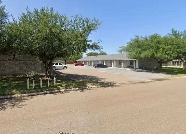 Property at 801 W Stubbs St, Edinburg, TX, 78539, 2 beds, 1 bath, [object Object]