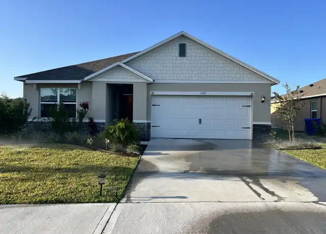 Property at 1319 Middle Lake Dr, Ormond Beach, FL, 32174, 3 beds, 2 baths, [object Object]