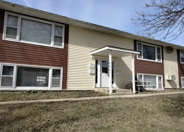 Property at 406 7th Ave W #2, Ellendale, MN, 56026, 2 beds, 1 bath, [object Object]