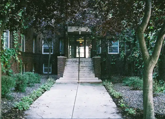 Property at 610 W Franklin Ave Unit 309, Minneapolis, MN, 55405, 1 bed, 1 bath, [object Object]