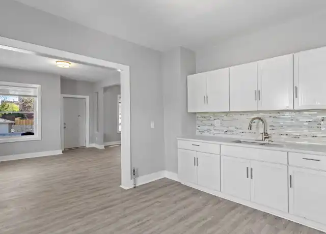 Property at 812 E Burleigh St, Milwaukee, WI, 53212, 1 bed, 1 bath, [object Object]