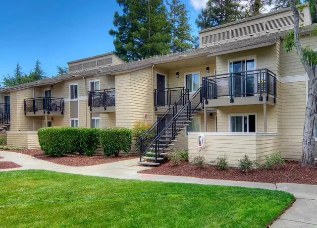 Photo of 555 E El Camino Real, Sunnyvale, CA 94087