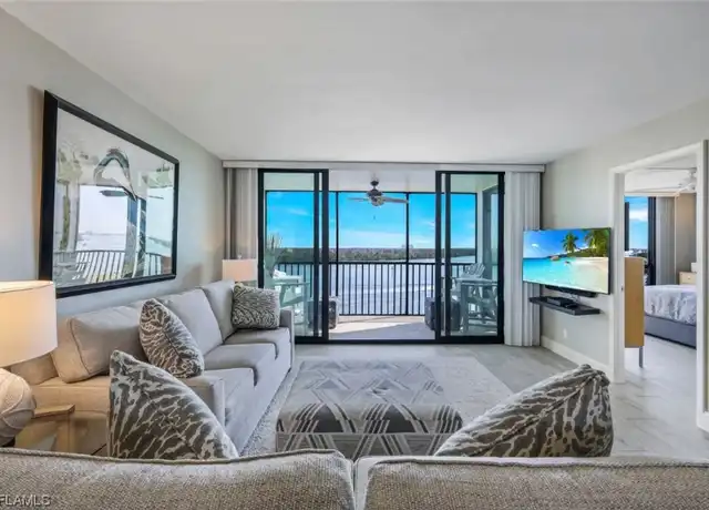Property at 4253 Bay Beach Ln Unit F4, Fort Myers Beach, FL, 33931, 2 beds, 2 baths, [object Object]