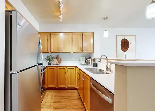 Property at The Kennedy Building - 903 NE 45th St, Seattle, WA, 98105, 1 bed, 1 bath, [object Object]