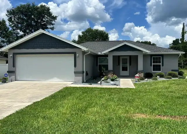 Property at 5611 SE 4th Pl, Ocala, FL, 34480, 3 beds, 2 baths, [object Object]