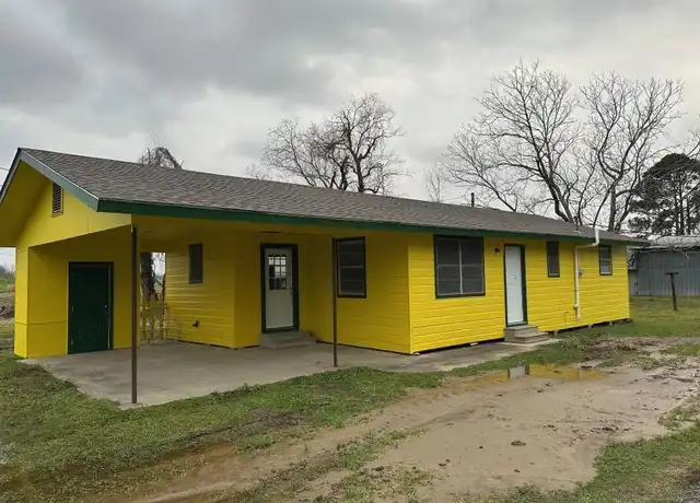 Property at 35065 Paul Le Blanc Ln, Donaldsonville, LA, 70346, 3 beds, 1 bath, [object Object]